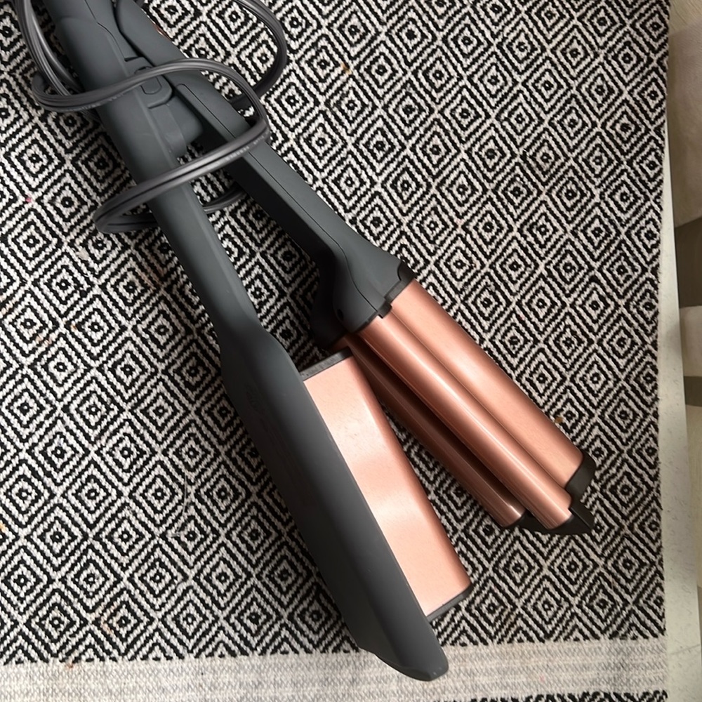 Hair waiver and crimper only used twice